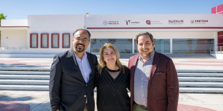 Asume Gladys Teresa Valdez González rectoría del CRETAM