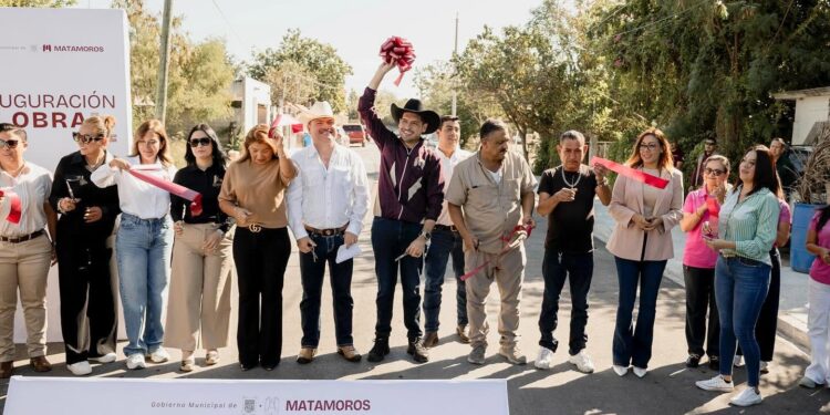 Alcalde Beto Granados transforma la colonia San Pablo con nueva pavimentación de la calle Las Brisas