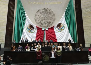 Aprueban reformas para que órdenes de protección consideren relación de poder contra la víctima