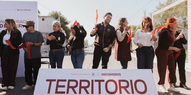 Alcalde Beto Granados inaugura pavimentación en la Colonia Ampliación Cabras Pintas