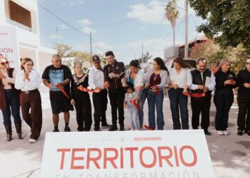 Alcalde Beto Granados inaugura obra de pavimentación en la Colonia Expofiesta Oriente