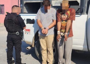 Guardia Estatal rescata a personas privadas de la libertad y asegura armamento en Reynosa