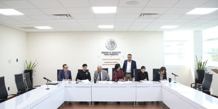 Aspirantes cumplen requisitos para participar para titular de la FGJE