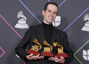 Edgar Barrera, mexicano nominado en los Grammys 2026