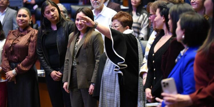 Senado aprueba nombramiento de Ernestina Godoy como nueva Fiscal General de la República
