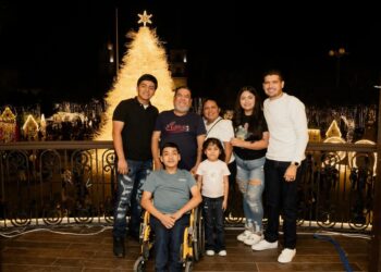 Beto Granados abre las puertas de Presidencia Municipal para vivir la Navidad en familia
