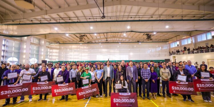 Honra Gobierno de Carlos Peña Ortiz atletas reynosenses con el Premio Municipal del Deporte