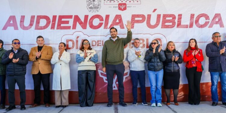 Otorgó Alcalde Carlos Peña Ortiz servicios gratuitos del Municipio en Rincón de las Flores