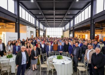 Reunión de unidad encabezaron Carlos Peña Ortiz y los dirigentes sindicales Reynaldo Garza Elizondo y Edmundo García Román