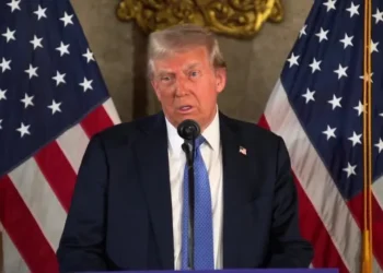 Ilustra la actitud de Trump frente a tierras estratégicas