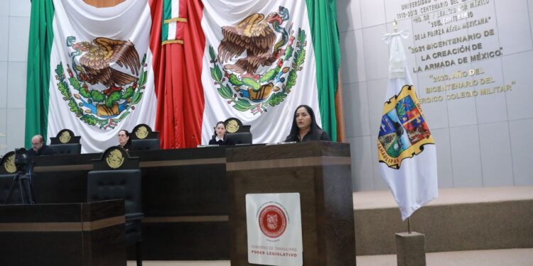 Impulsa acciones para combatir consultorios médicos ilegales