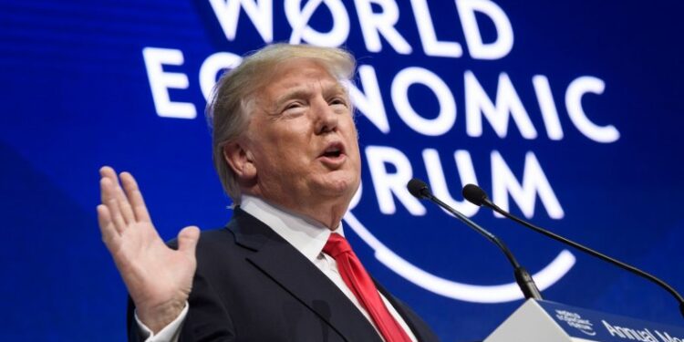 Desiste Trump de aranceles a europeos por Groenlandia