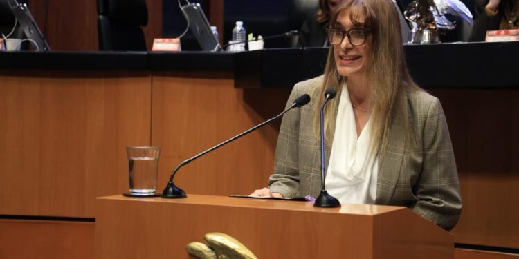 Iniciativa de senadora Maki Ortiz impulsa gasolinas limpias y ahorro de combustible