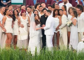 Del altar al escenario, esta es la historia de la boda real que sorprendió en el medio tiempo de Bad Bunny