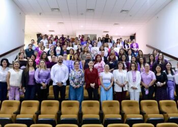 Reflexionan en el Congreso sobre los retos de ser mujer hoy