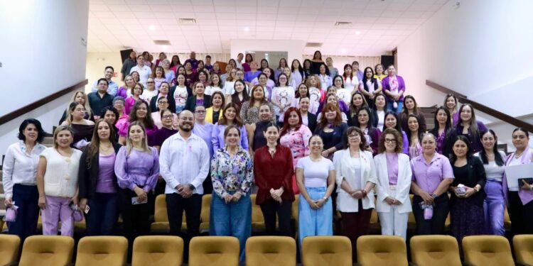 Reflexionan en el Congreso sobre los retos de ser mujer hoy