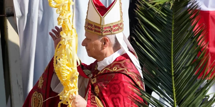 Rechaza Papa en Domingo de Ramos las afirmaciones de que Dios justifica la guerra
