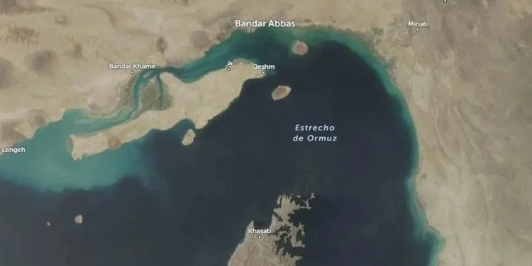 Ve Irán ‘blancos legítimos’ a buques de EU-Israel en Ormuz