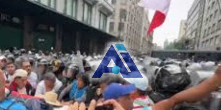 Movilizaciones provocan tráfico y cierres en CDMX