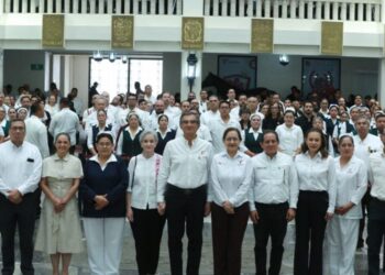 Reconoce Américo a enfermeras y enfermeros como “la máxima expresión del humanismo”