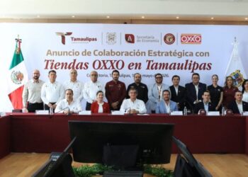 Invertirá Oxxo 300 millones de pesos y venderá carbón vegetal tamaulipeco en sus tiendas