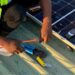 Comercios buscan reducir su consumo eléctrico con paneles solares