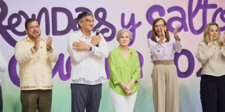 Premian Américo y María de Villarreal a ganadores del Concurso Estatal de Rondas Infantiles y Salto de Cuerda 2026