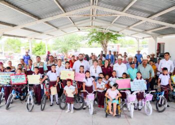 Lleva SEBIEN paquetes alimentarios y Comedor de Bienestar a familias de San Carlos