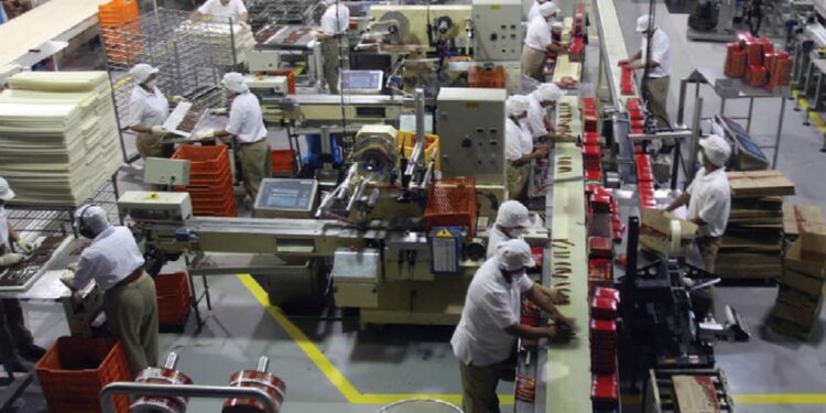Empresas manufactureras mantienen vacantes activas en Reynosa durante junio