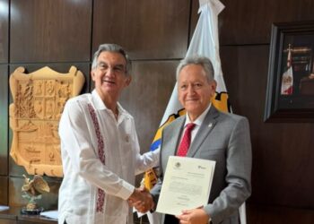 Designa gobernador Américo Villarreal a Ricardo Guerrero como nuevo secretario de Salud