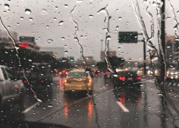 Lluvias y tormentas mantienen bajo vigilancia a la CDMX este miércoles