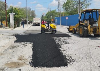 Reynosa mejora sus vialidades con programa de bacheo